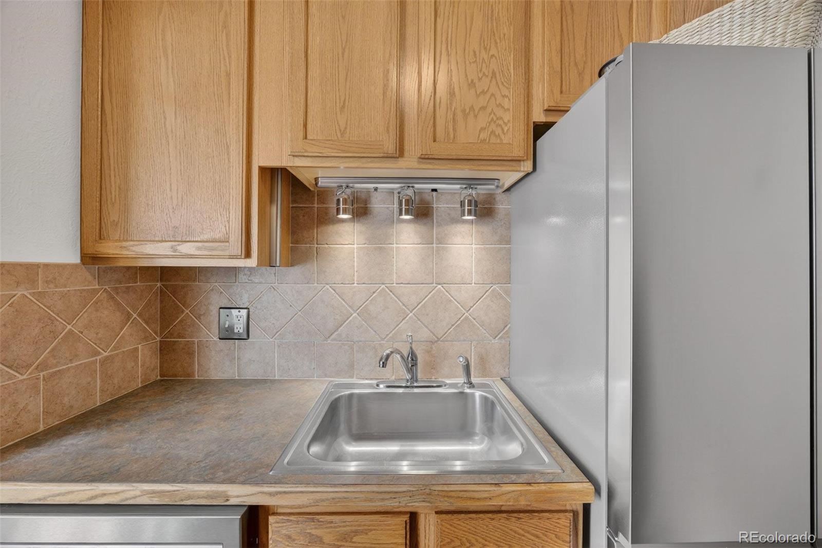 MLS Image #13 for 733 e 2nd avenue 301,denver, Colorado