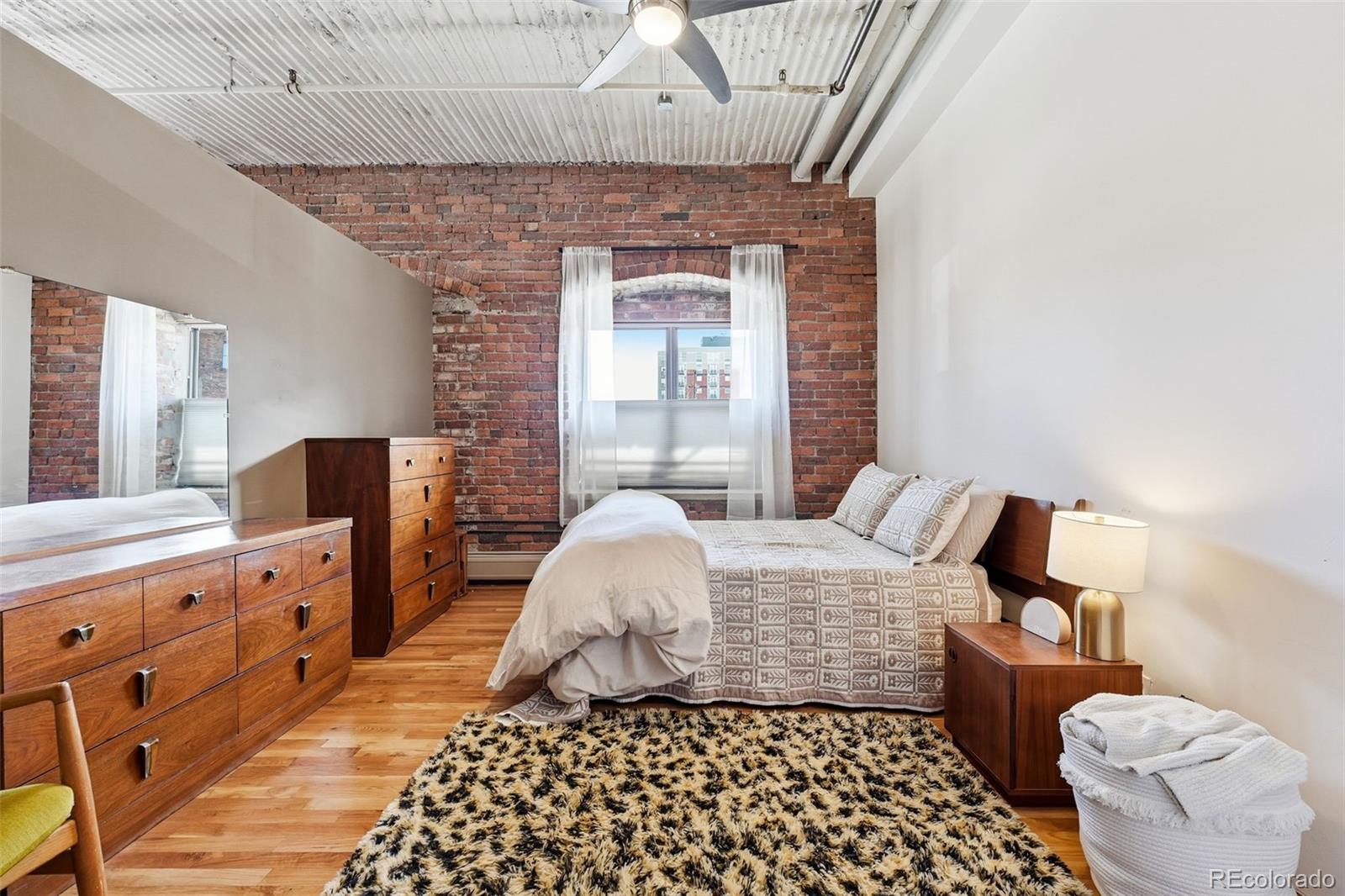 MLS Image #15 for 2261  blake street 1h,denver, Colorado