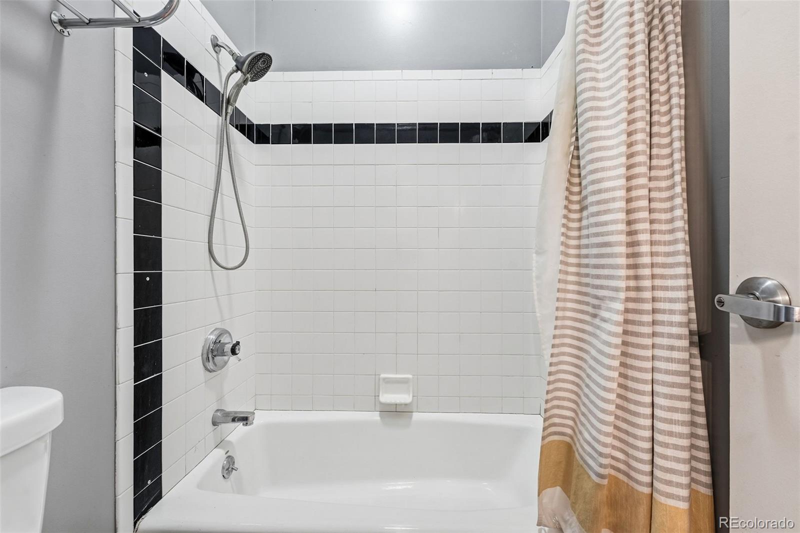 MLS Image #22 for 2261  blake street 1h,denver, Colorado