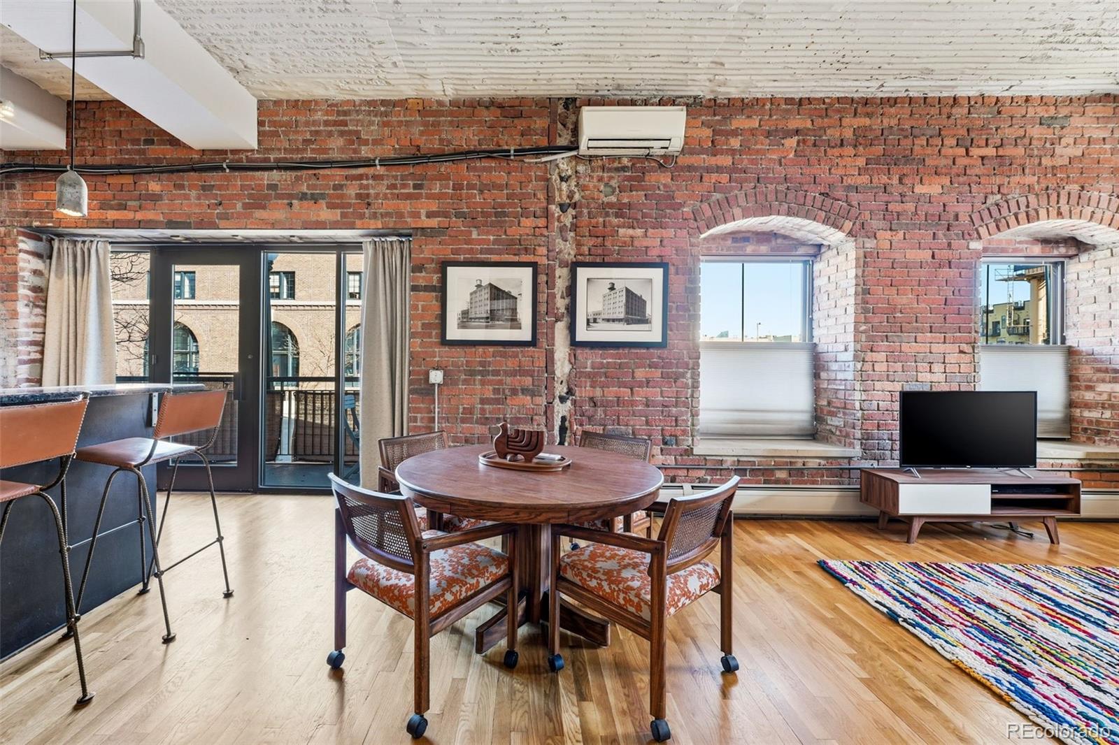MLS Image #6 for 2261  blake street 1h,denver, Colorado