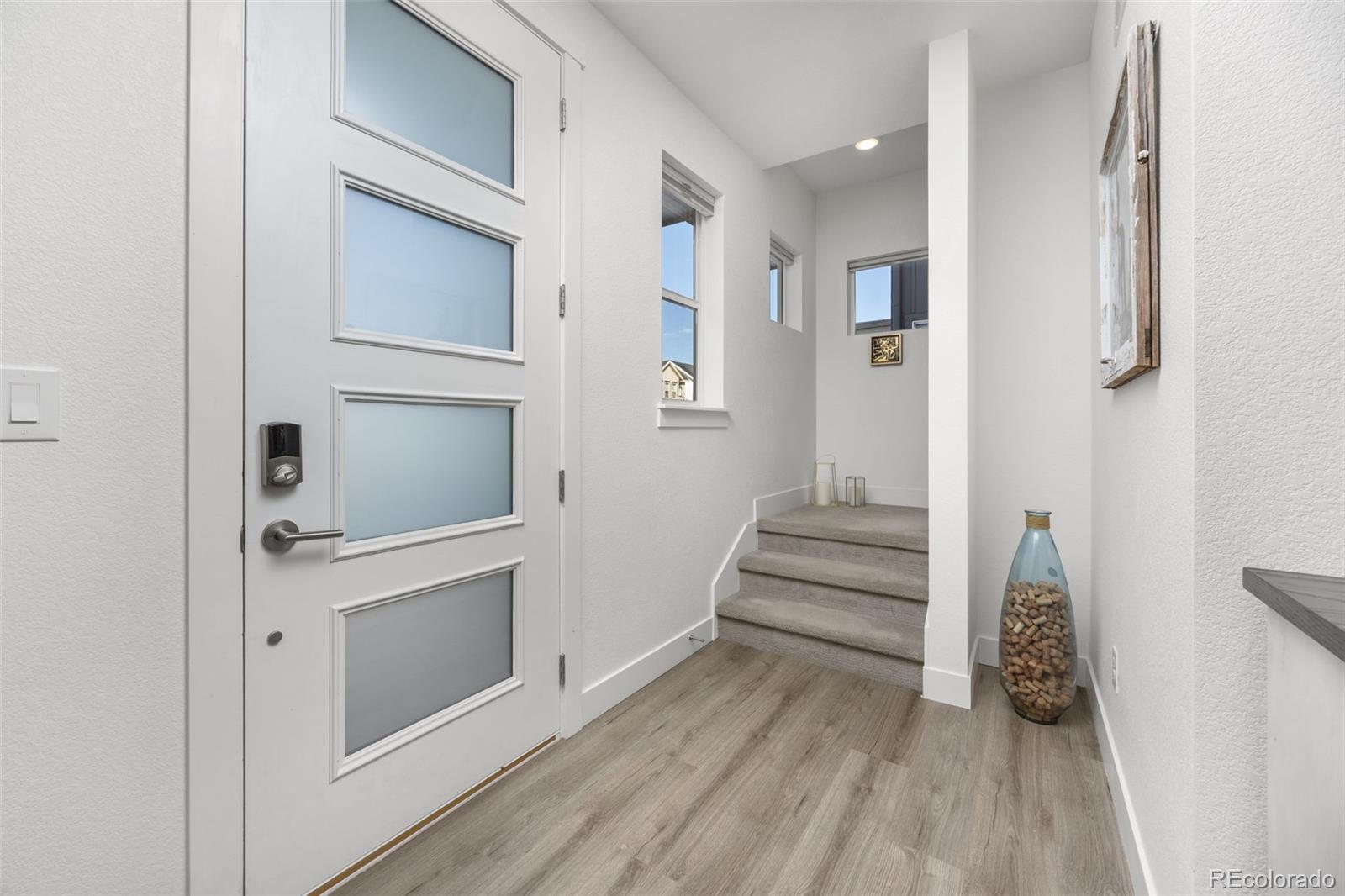 MLS Image #5 for 10036 e 63rd avenue,denver, Colorado