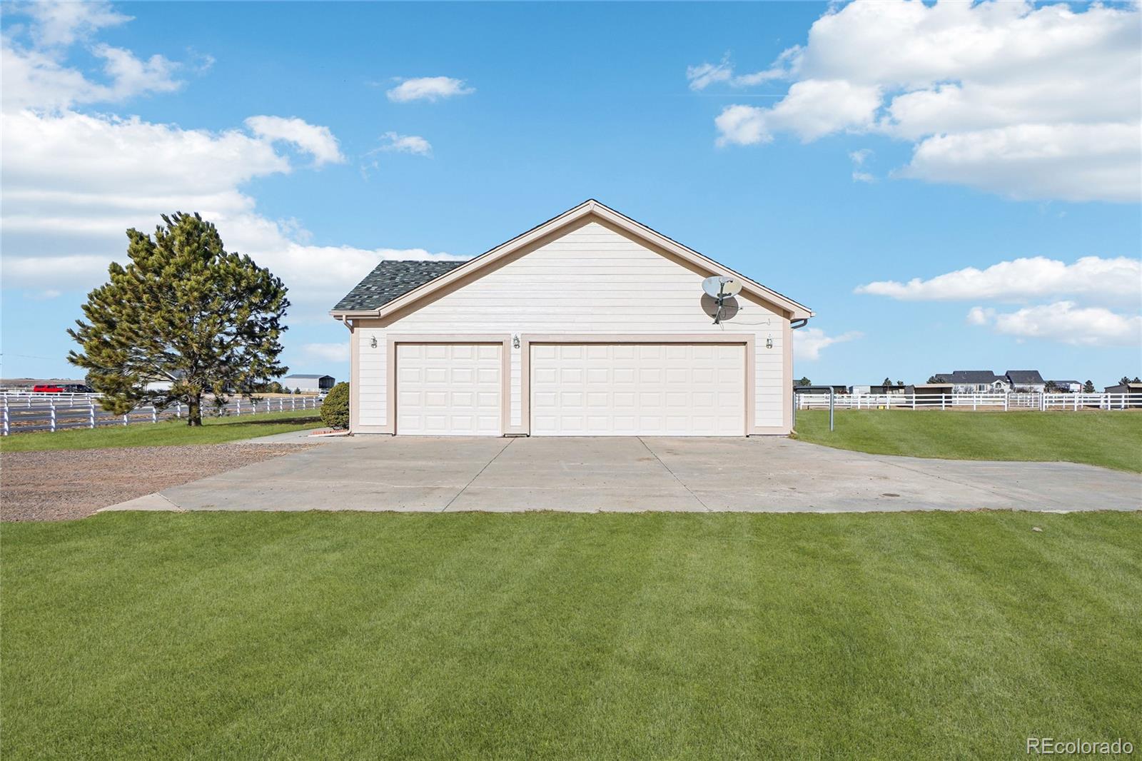 MLS Image #36 for 4040  willow street,strasburg, Colorado