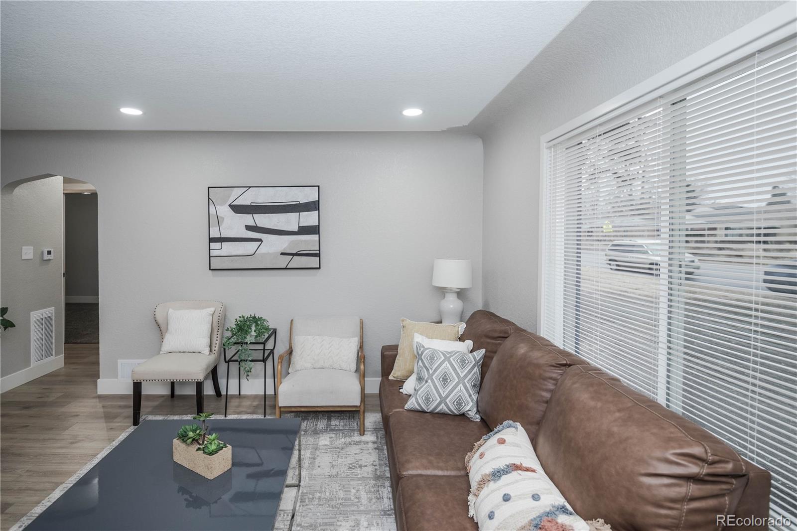 MLS Image #11 for 3080  dahlia street,denver, Colorado