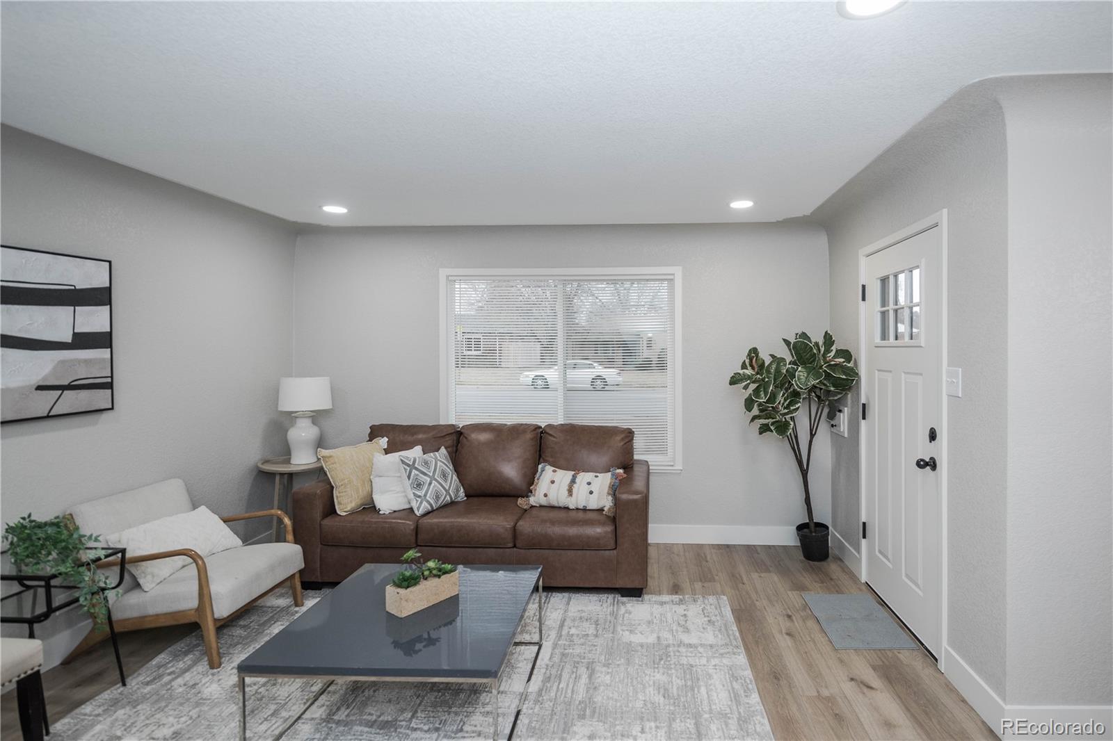 MLS Image #2 for 3080  dahlia street,denver, Colorado