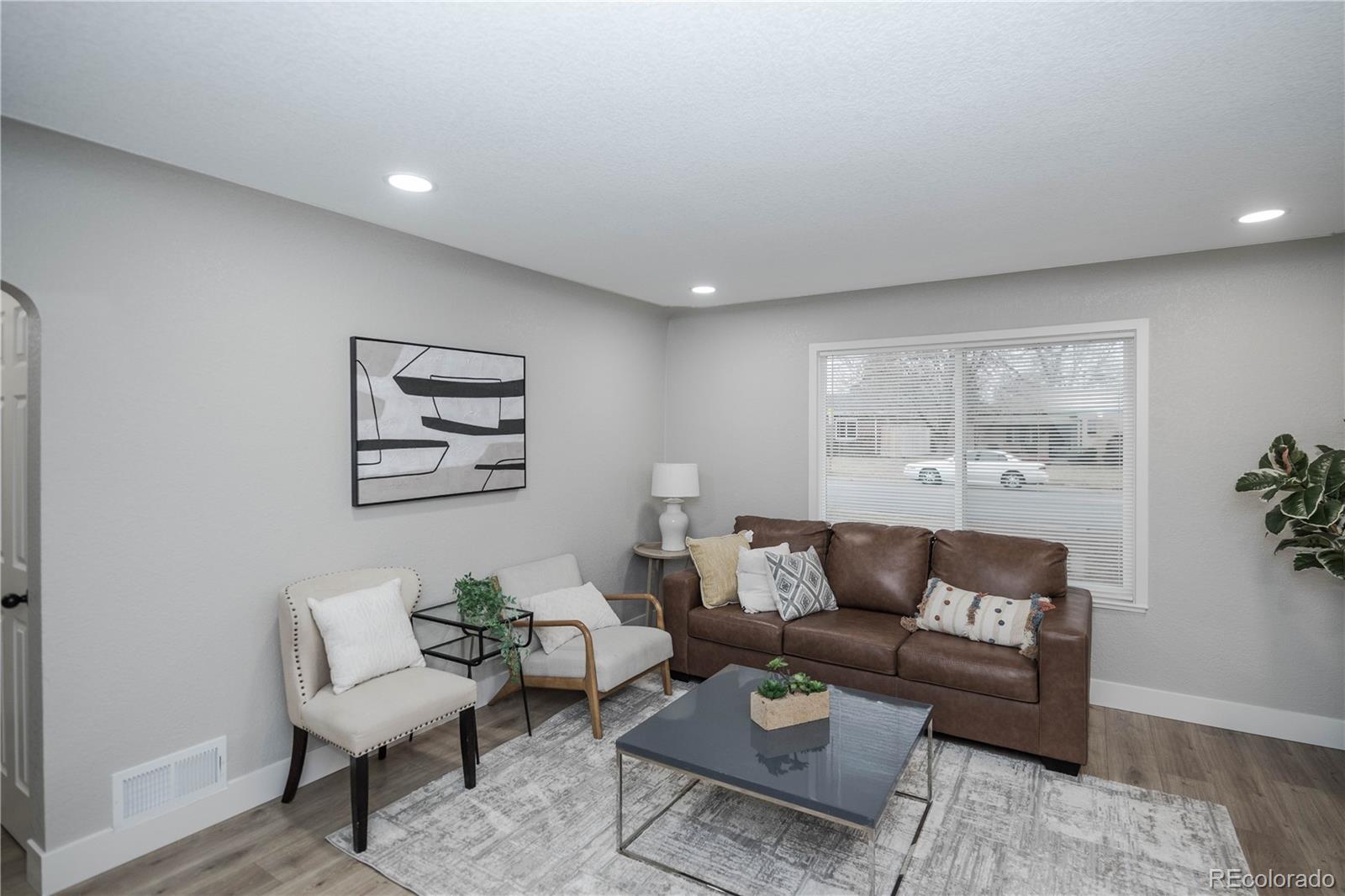 MLS Image #3 for 3080  dahlia street,denver, Colorado