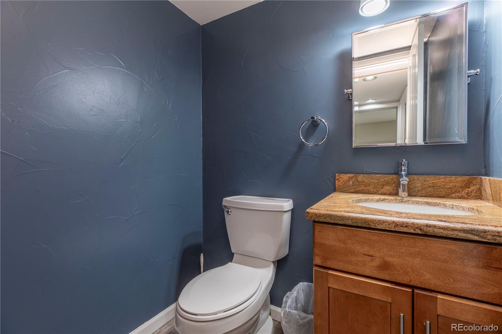 MLS Image #10 for 8594 w fairview drive,littleton, Colorado