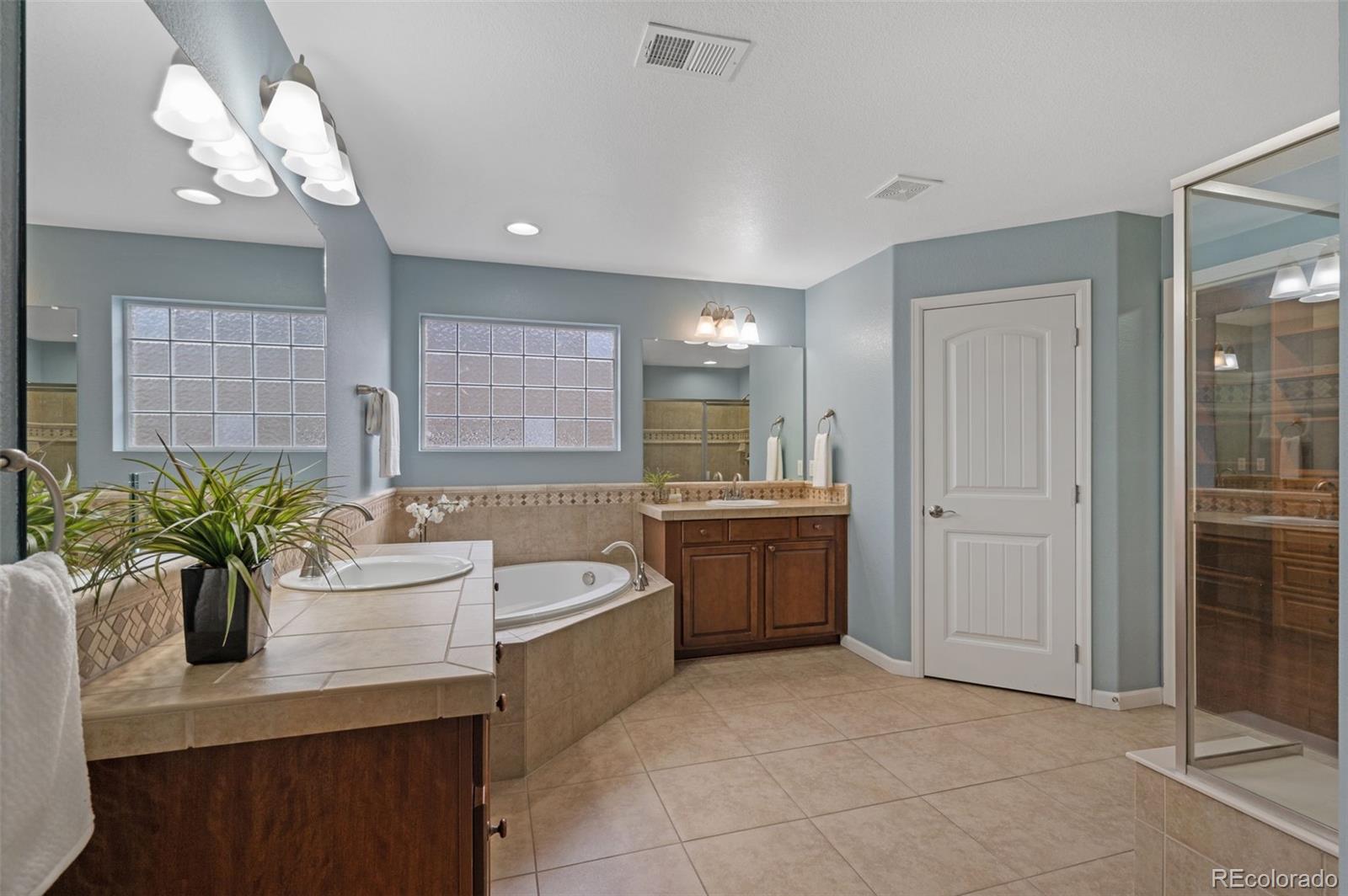 MLS Image #23 for 11561 s flower mound way,parker, Colorado