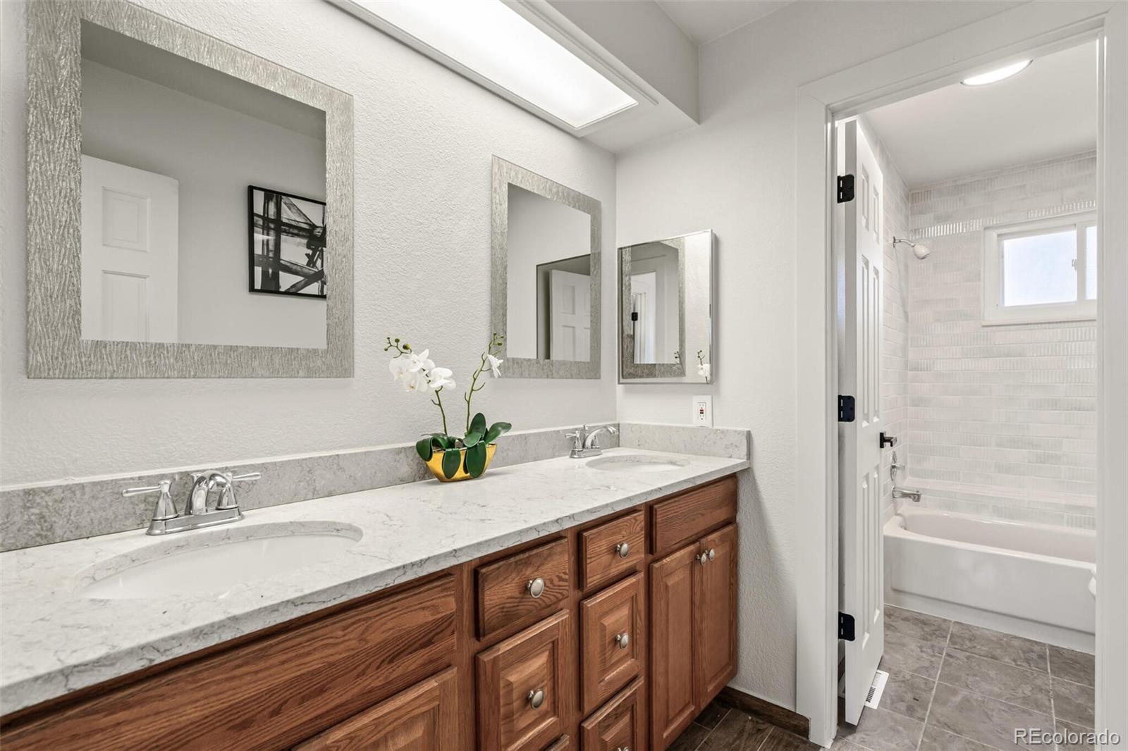 MLS Image #21 for 4180 s andes street,aurora, Colorado