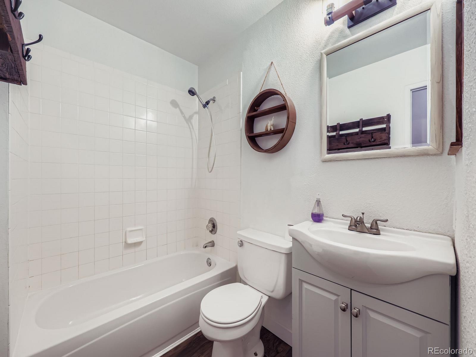 MLS Image #13 for 2001  vineyard drive,castle rock, Colorado