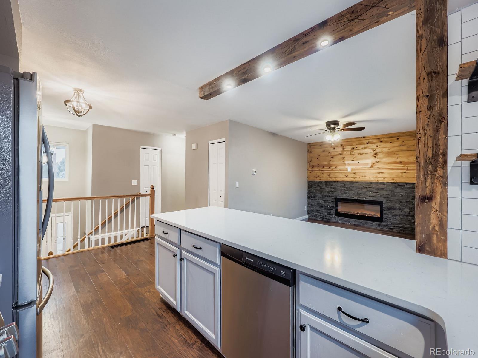 MLS Image #4 for 2001  vineyard drive,castle rock, Colorado