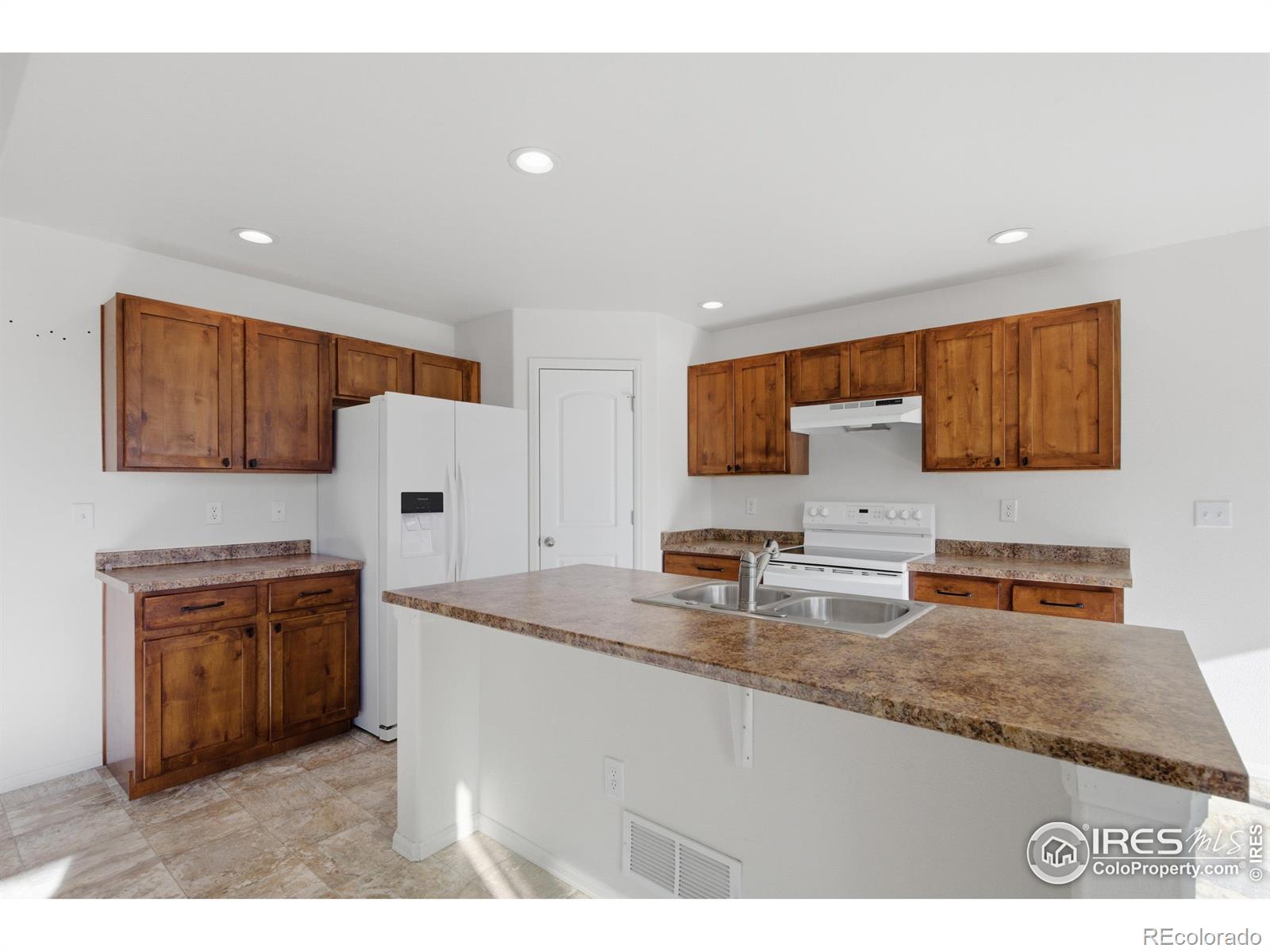 MLS Image #6 for 4524  mountain sky street,johnstown, Colorado
