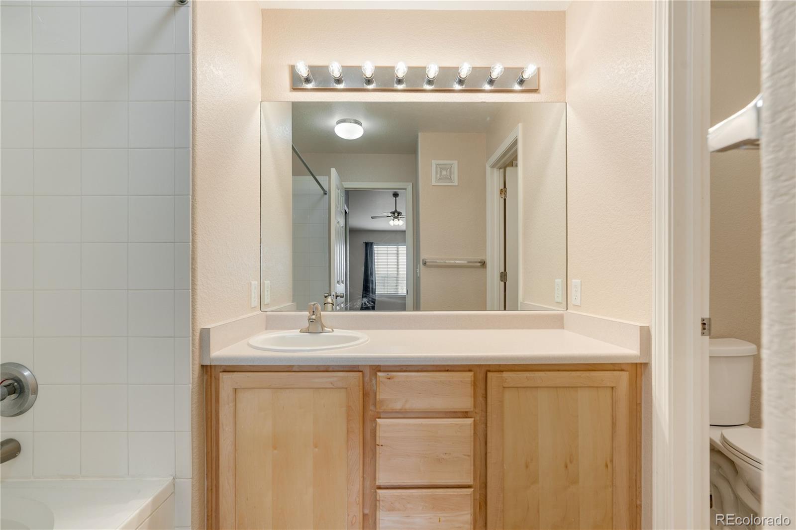 MLS Image #8 for 12711  colorado boulevard 1106,thornton, Colorado