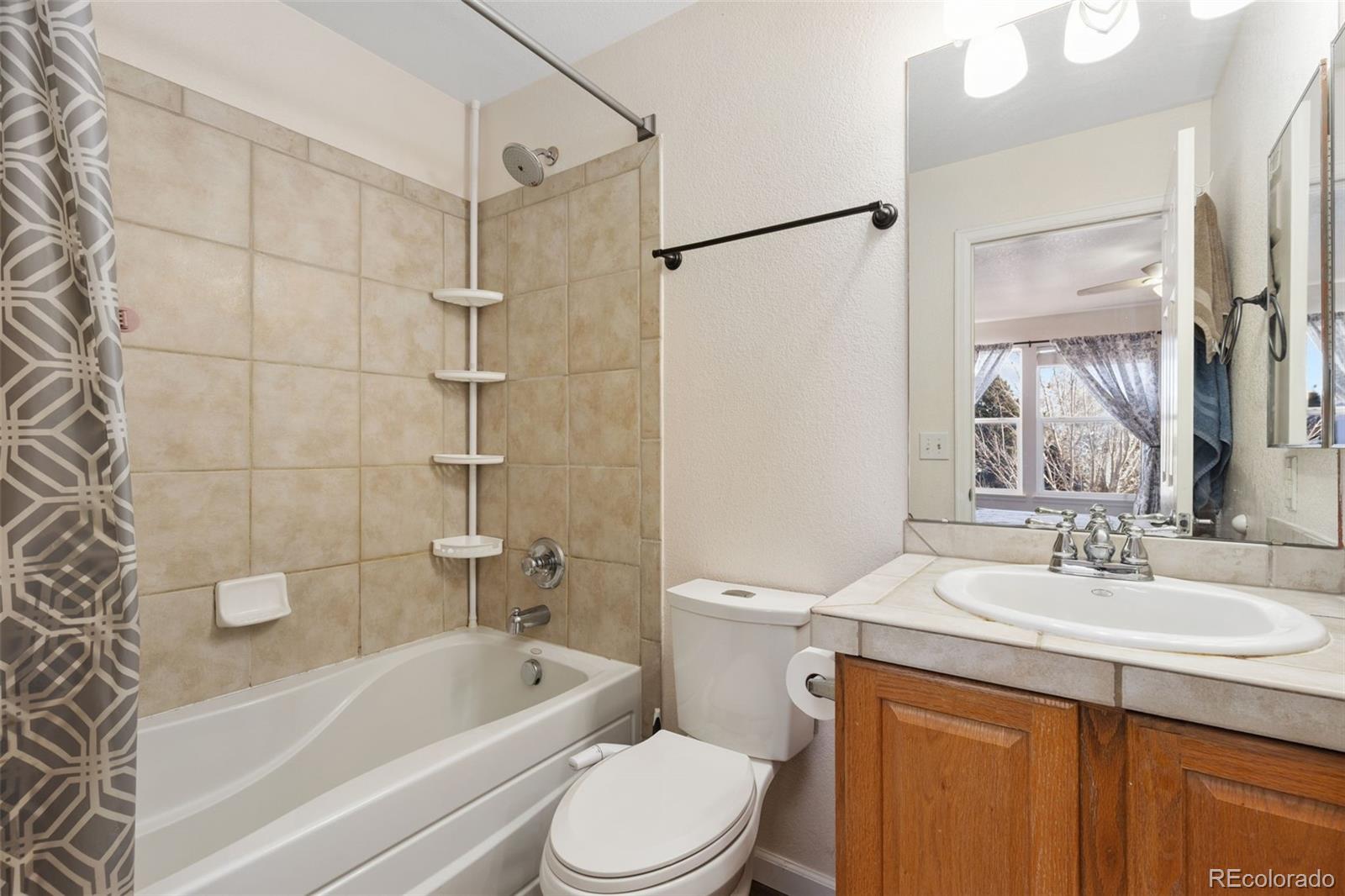 MLS Image #12 for 10696  upper ridge ,longmont, Colorado