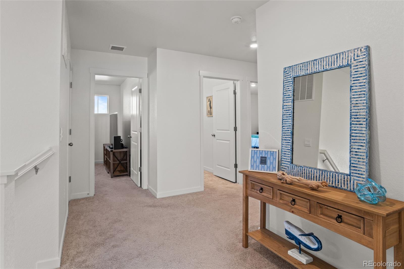 MLS Image #14 for 27436 e byers place,aurora, Colorado