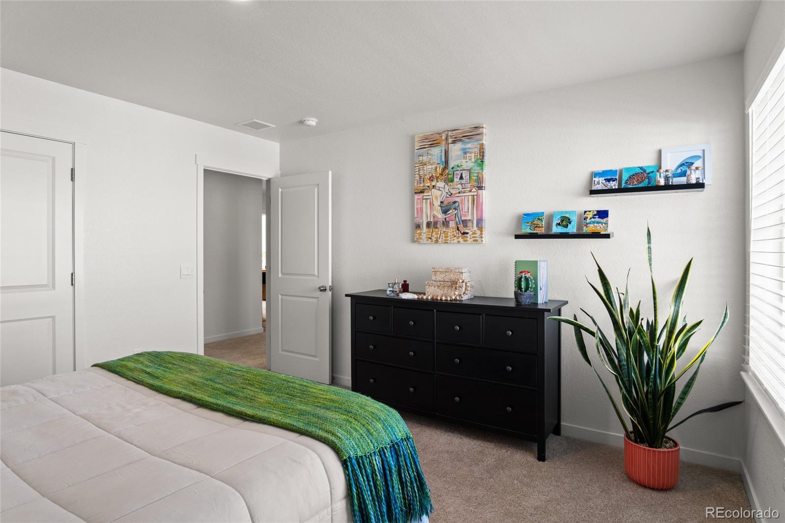 MLS Image #20 for 27436 e byers place,aurora, Colorado