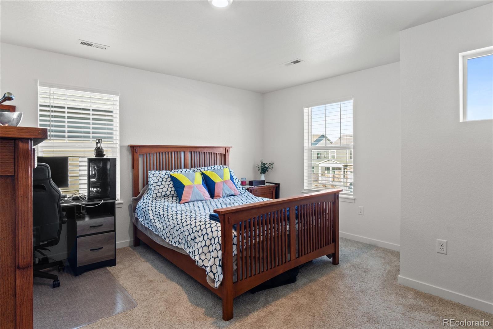 MLS Image #22 for 27436 e byers place,aurora, Colorado