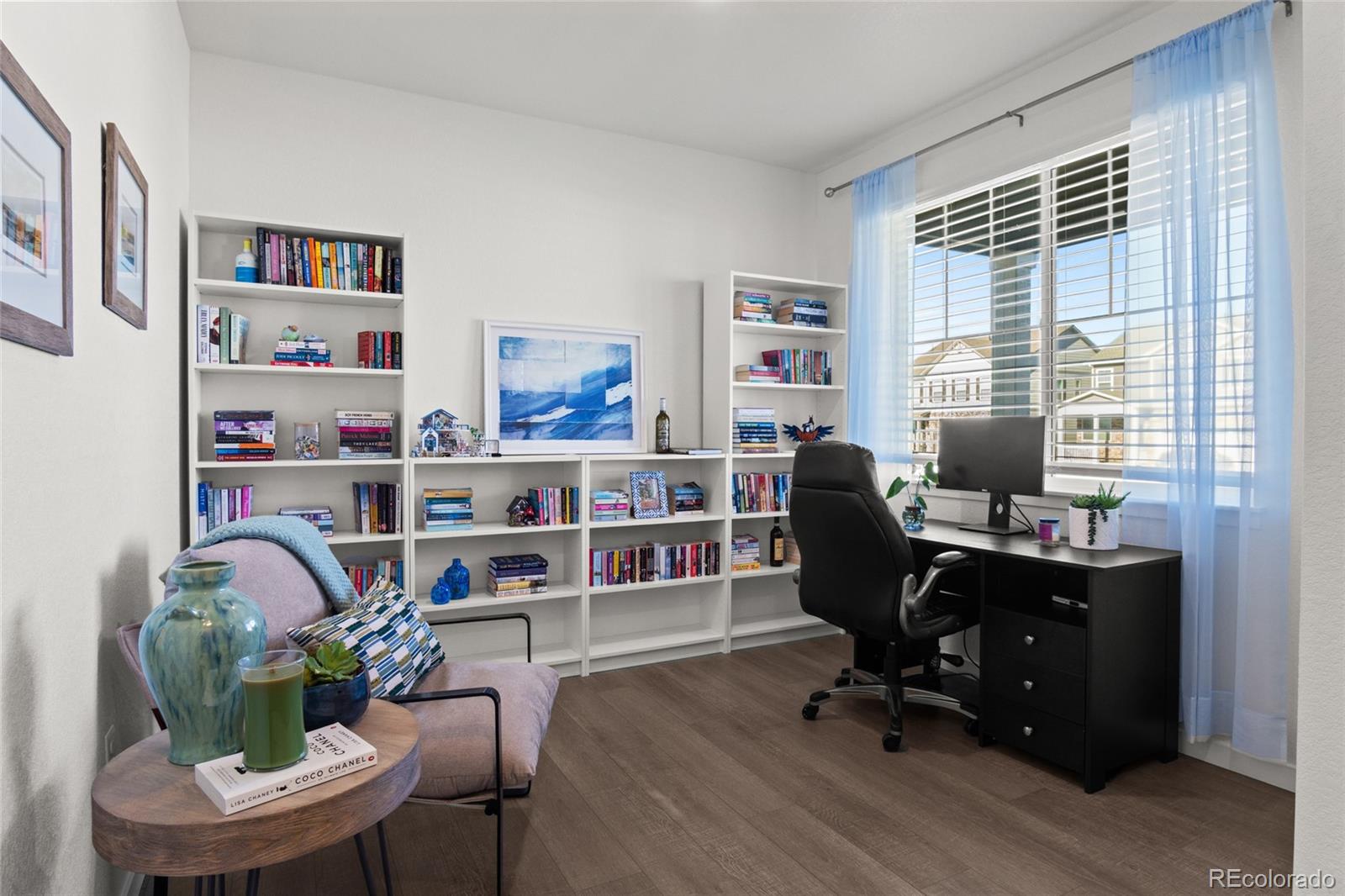MLS Image #4 for 27436 e byers place,aurora, Colorado