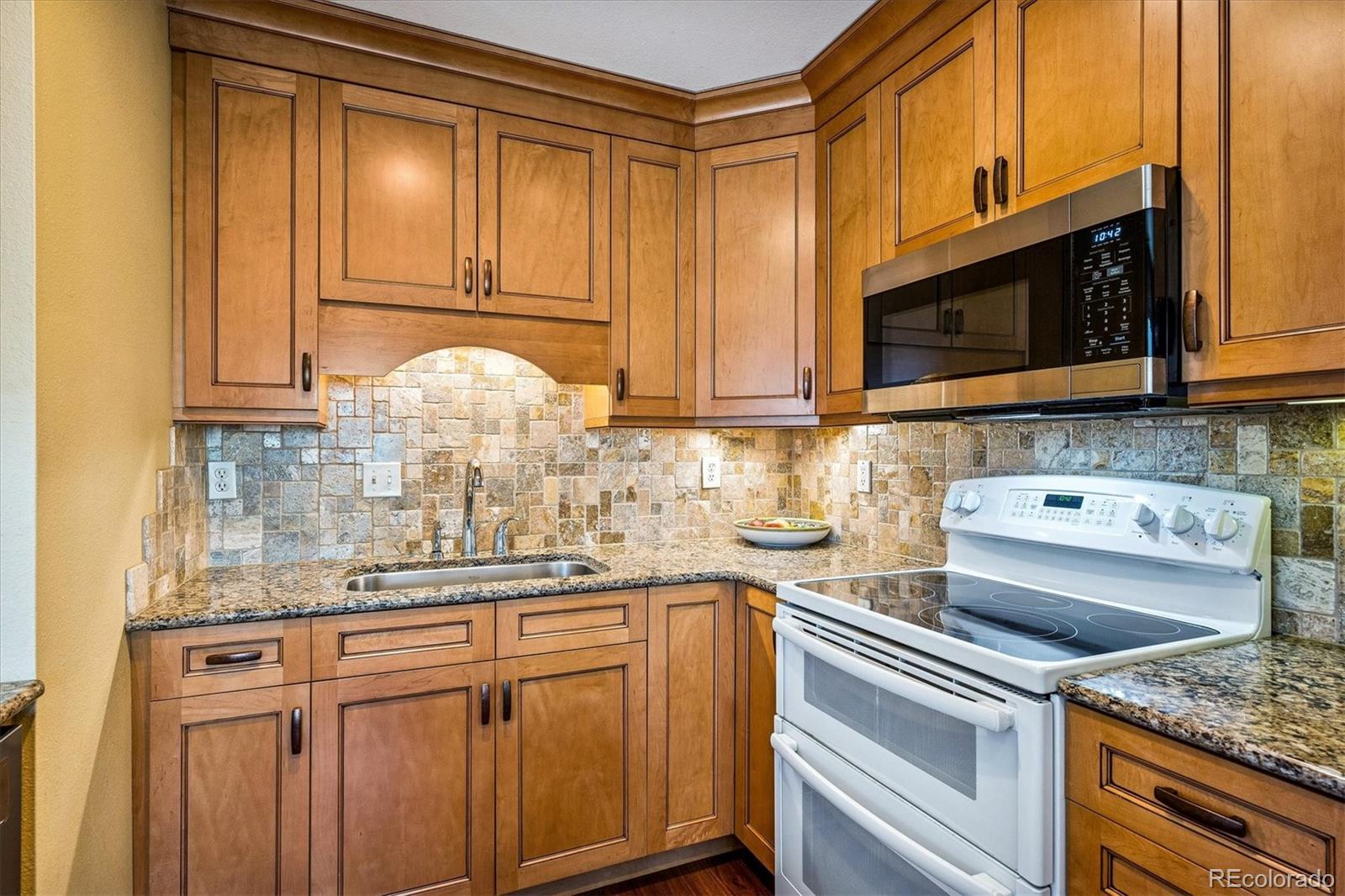 MLS Image #3 for 474 s balsam street,lakewood, Colorado