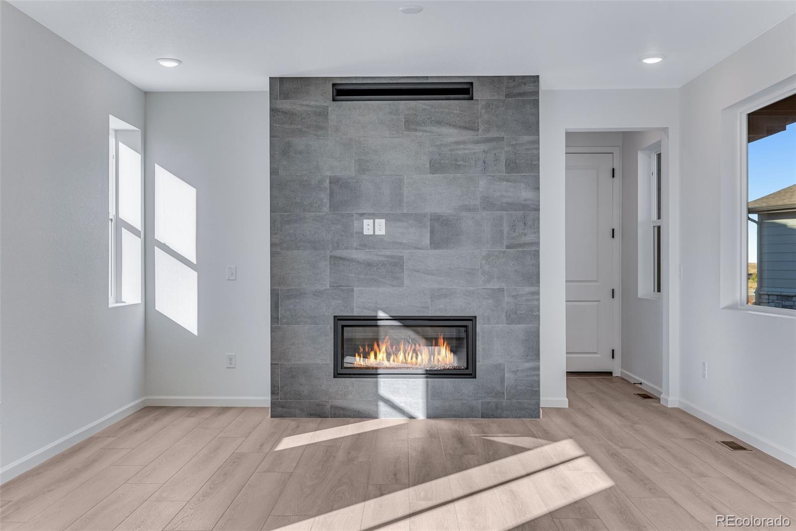 MLS Image #24 for 20553 e 57th avenue,aurora, Colorado