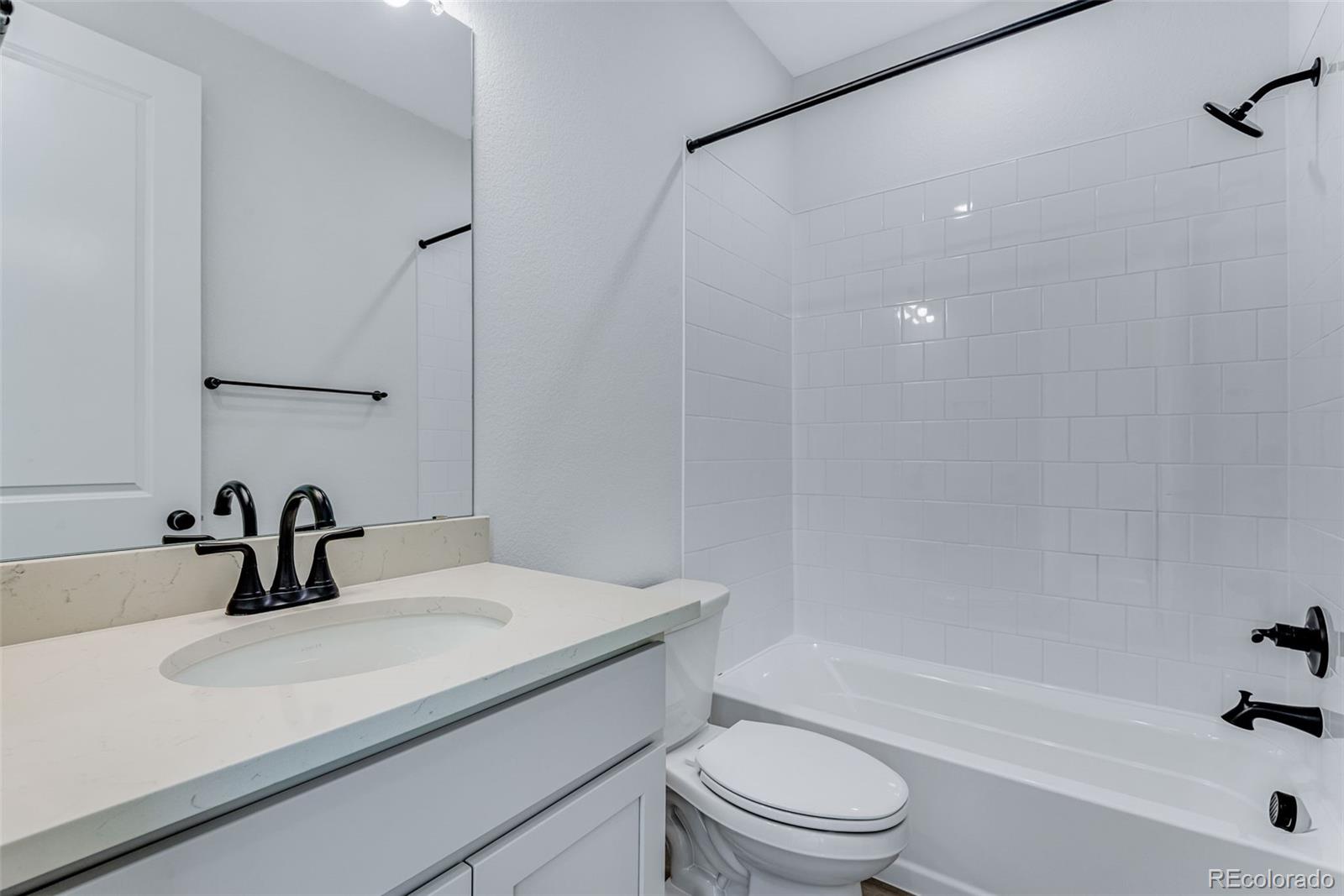 MLS Image #31 for 20553 e 57th avenue,aurora, Colorado
