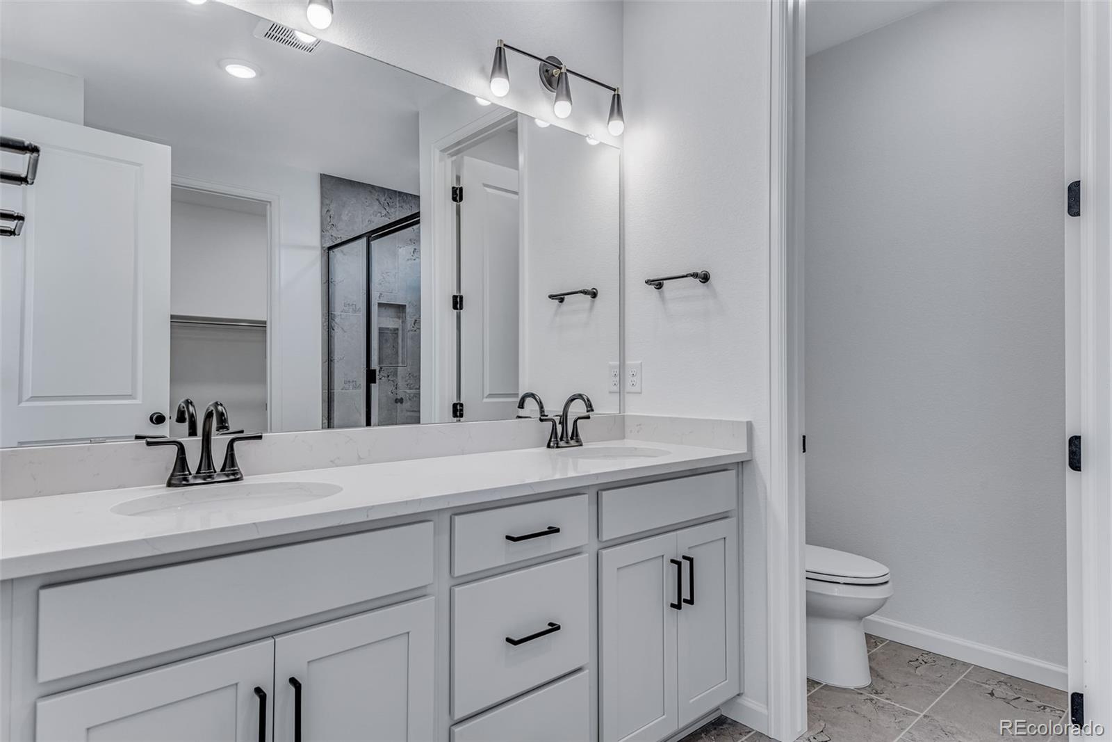 MLS Image #39 for 20553 e 57th avenue,aurora, Colorado