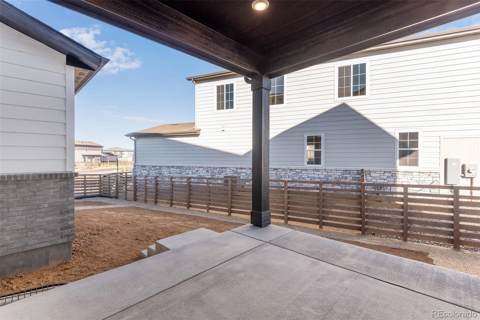 MLS Image #7 for 20553 e 57th avenue,aurora, Colorado