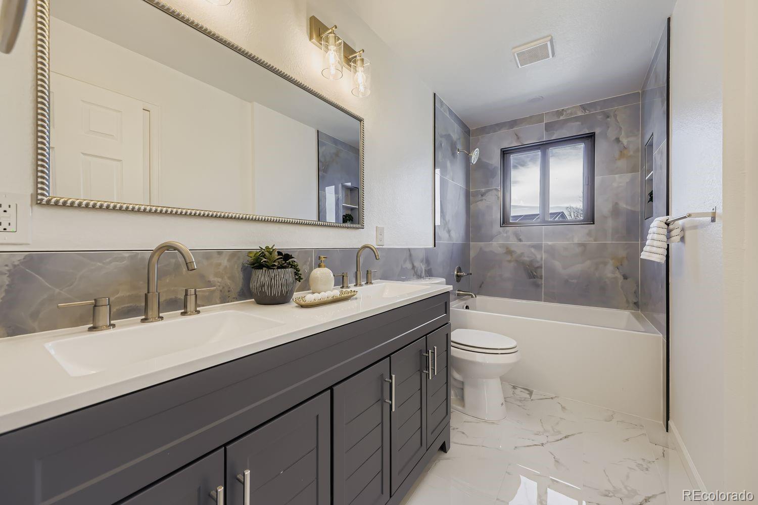 MLS Image #9 for 2479  fraser way,aurora, Colorado