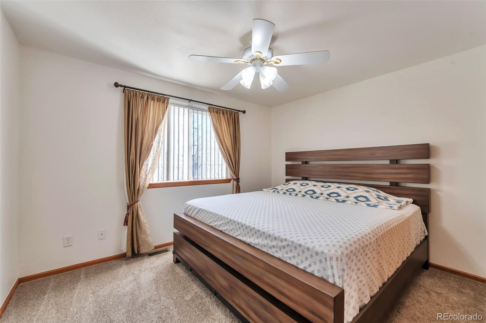 MLS Image #14 for 5641 s yakima way,aurora, Colorado