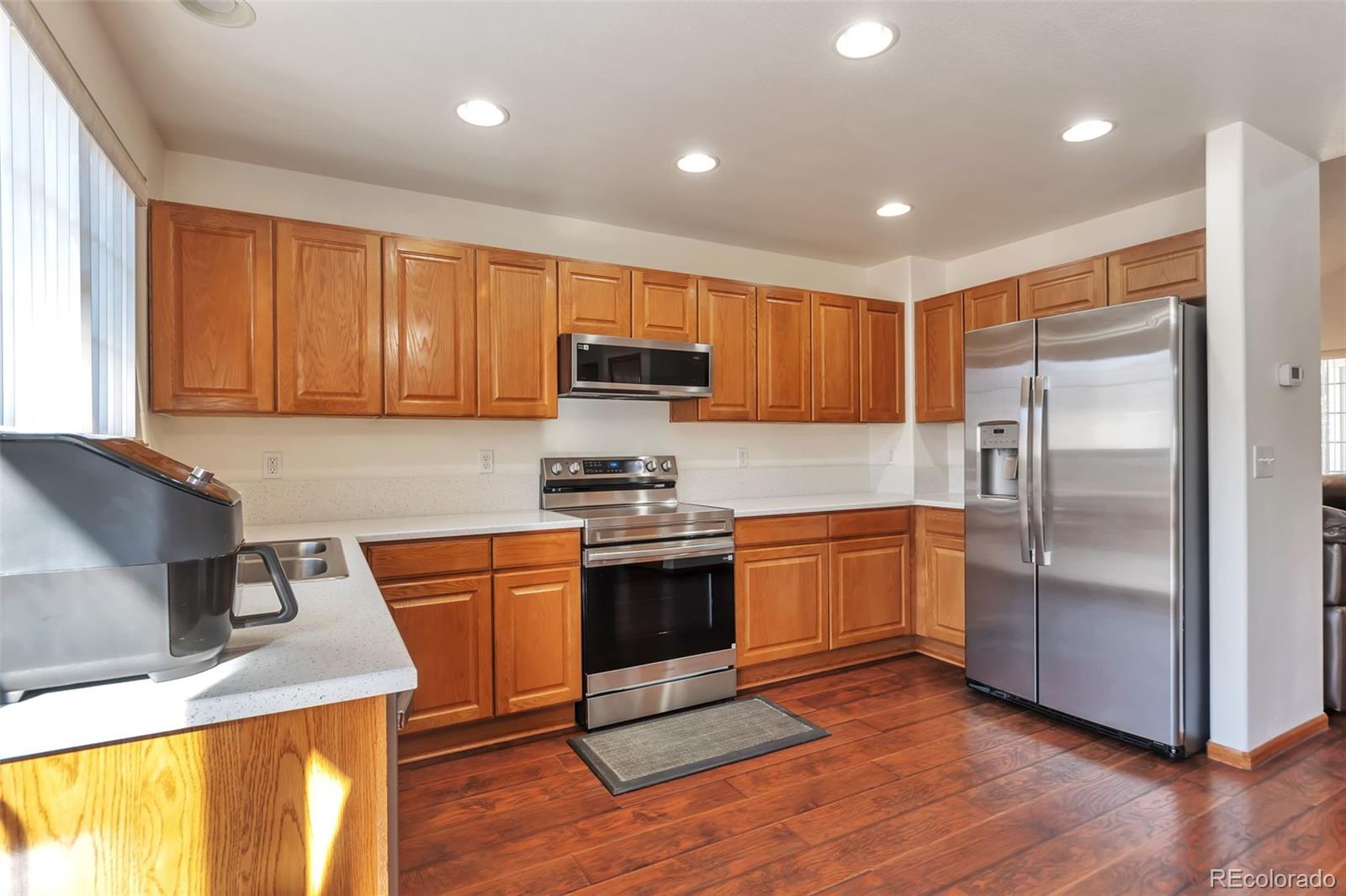 MLS Image #6 for 5641 s yakima way,aurora, Colorado
