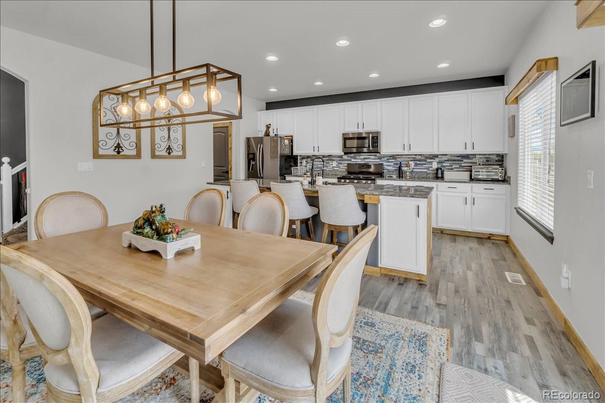MLS Image #4 for 585  canyonlands street,berthoud, Colorado