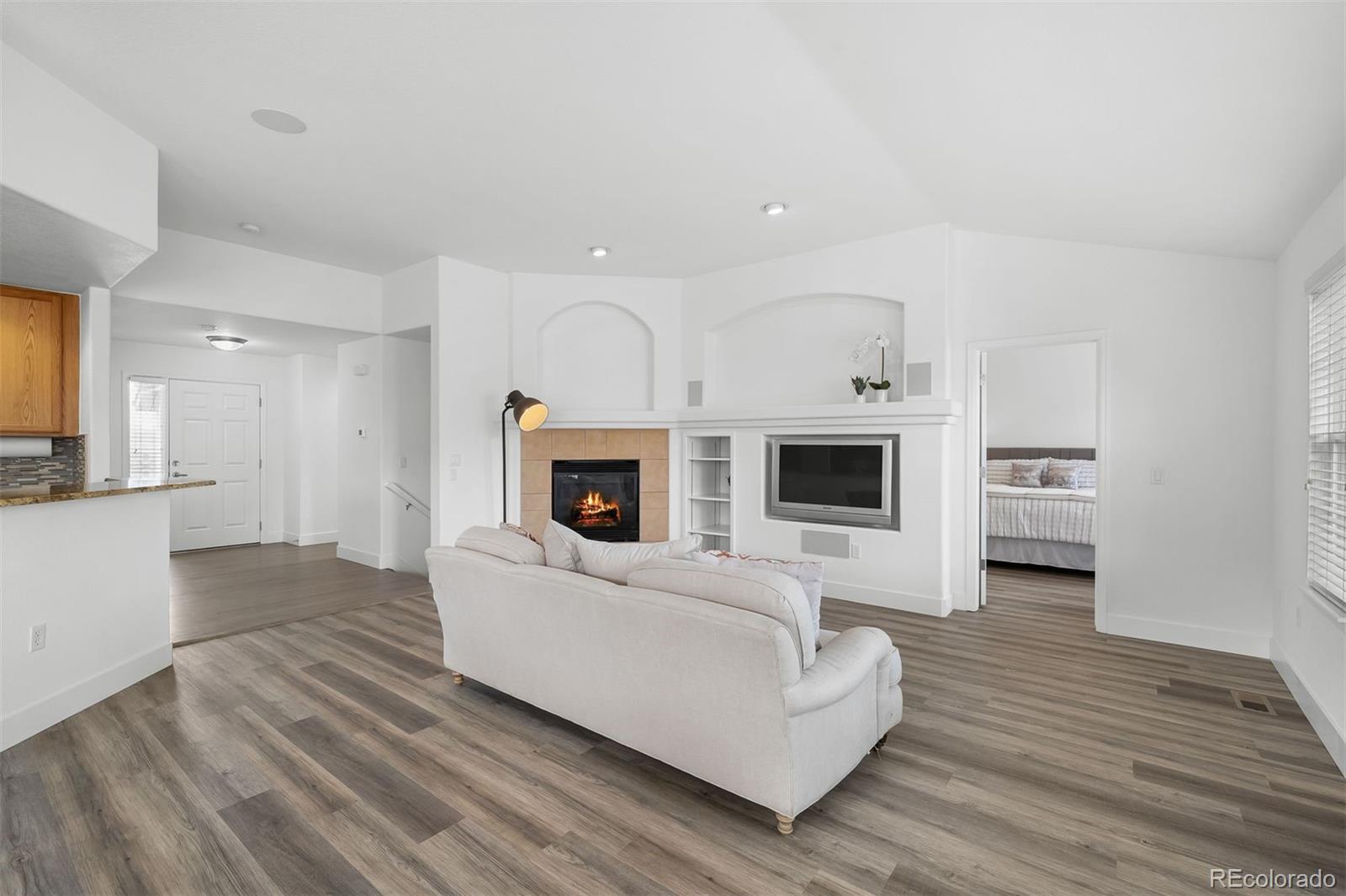 MLS Image #12 for 7790 s quatar court,aurora, Colorado