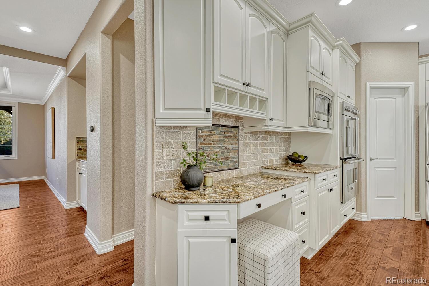 MLS Image #13 for 9164 e lost hill trail,lone tree, Colorado