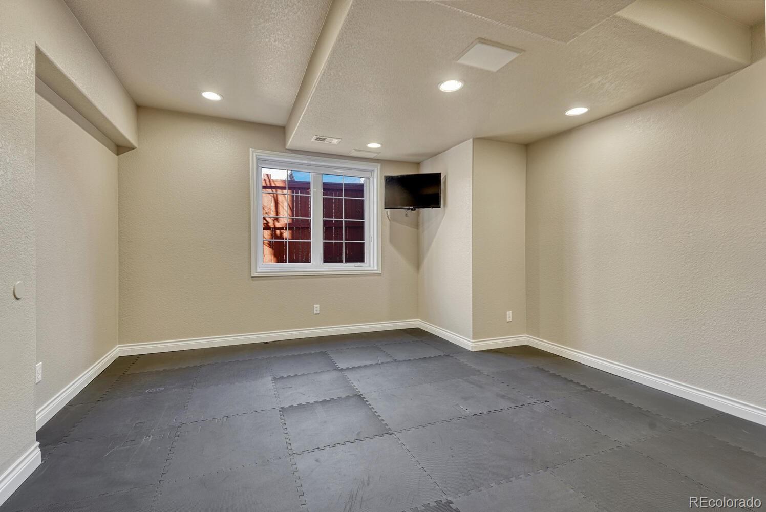 MLS Image #37 for 9164 e lost hill trail,lone tree, Colorado