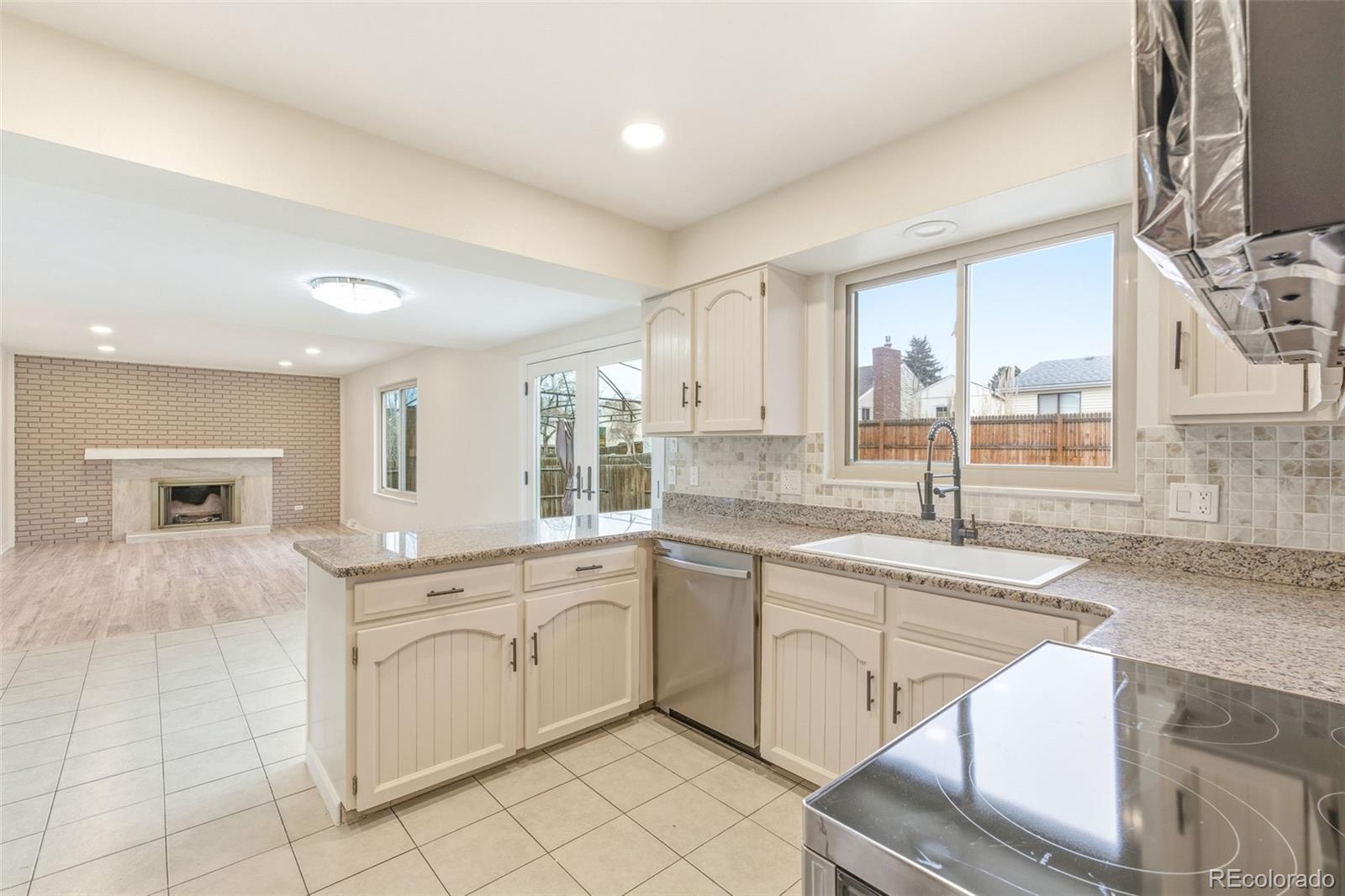 MLS Image #9 for 4320 s dillon street,aurora, Colorado
