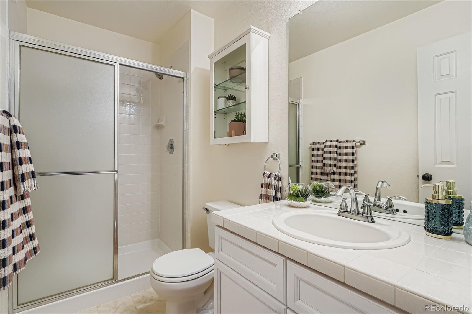 MLS Image #18 for 4046 s abilene circle b,aurora, Colorado