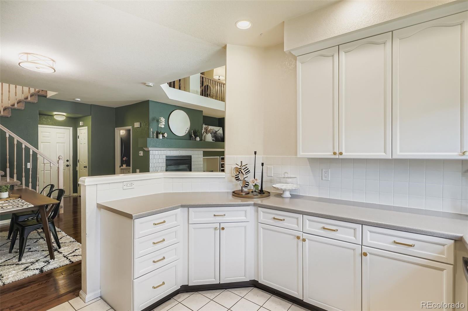 MLS Image #9 for 4046 s abilene circle b,aurora, Colorado