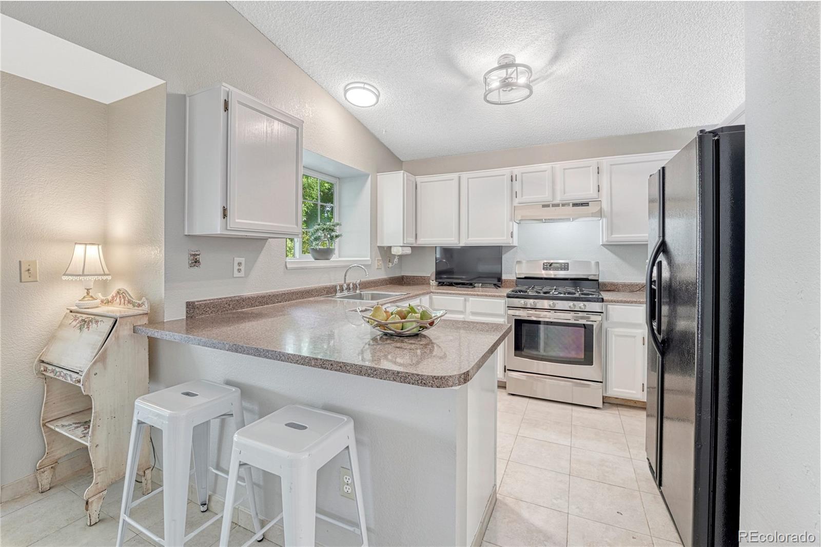 MLS Image #9 for 8474 s upham way,littleton, Colorado