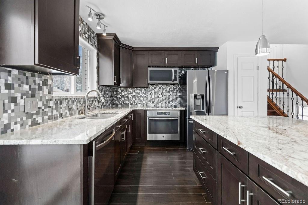MLS Image #8 for 10979  grange creek drive,thornton, Colorado