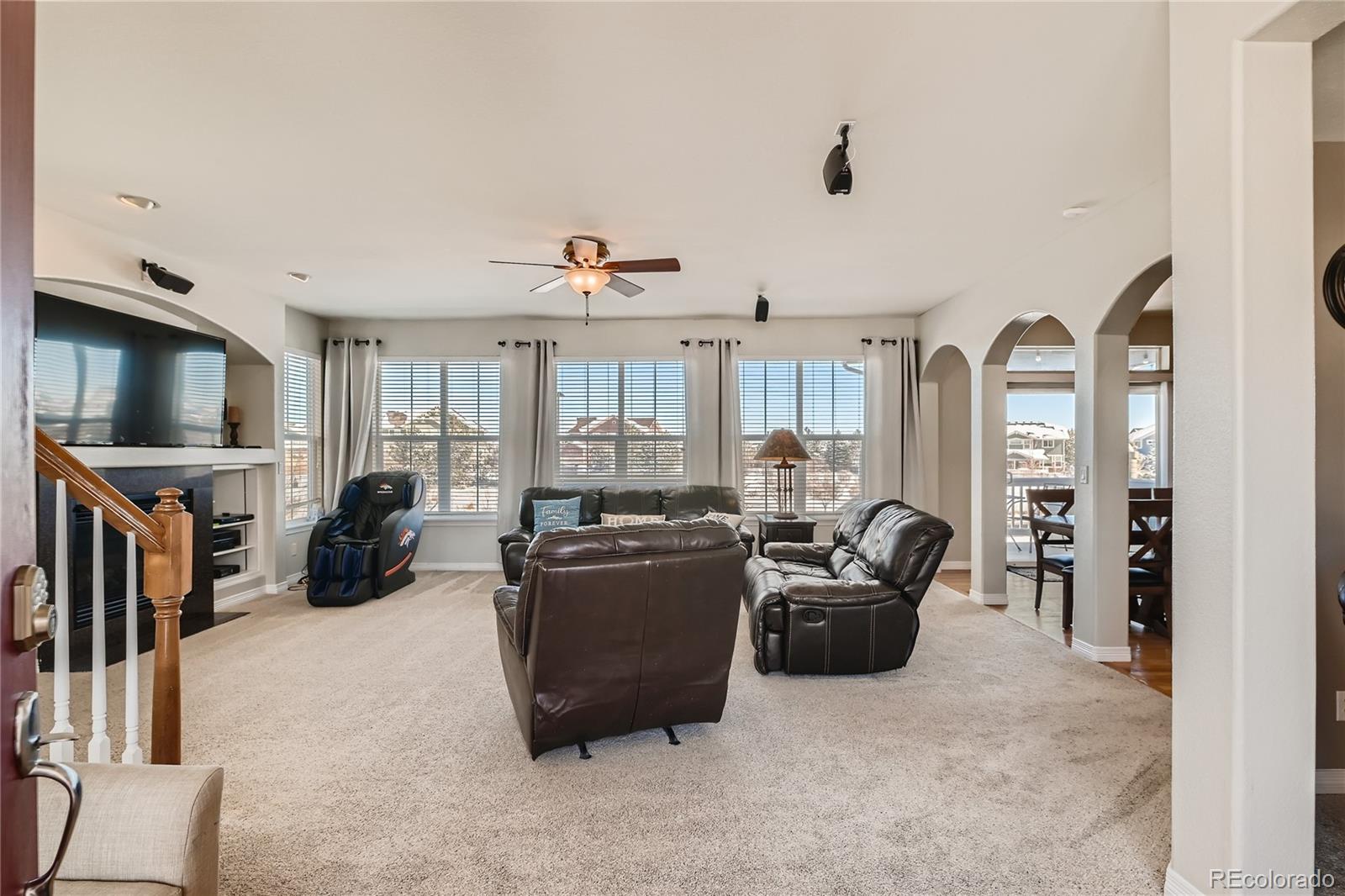 MLS Image #4 for 6250 s newbern way,aurora, Colorado