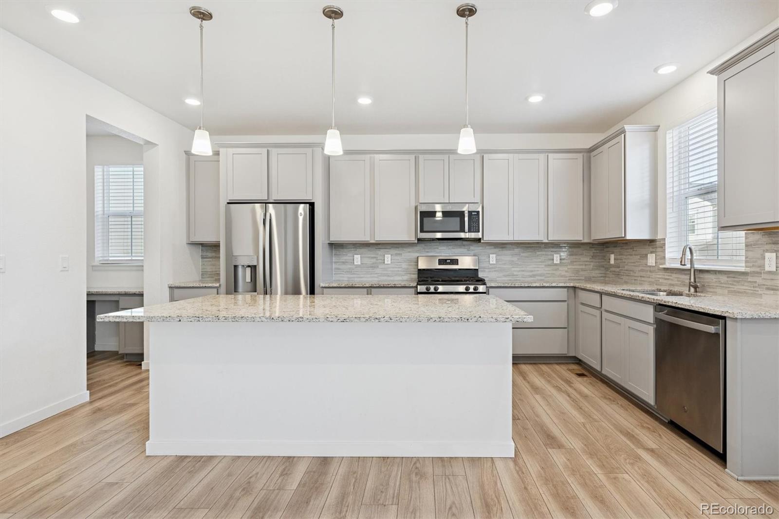 MLS Image #1 for 10983  uvalda street,commerce city, Colorado