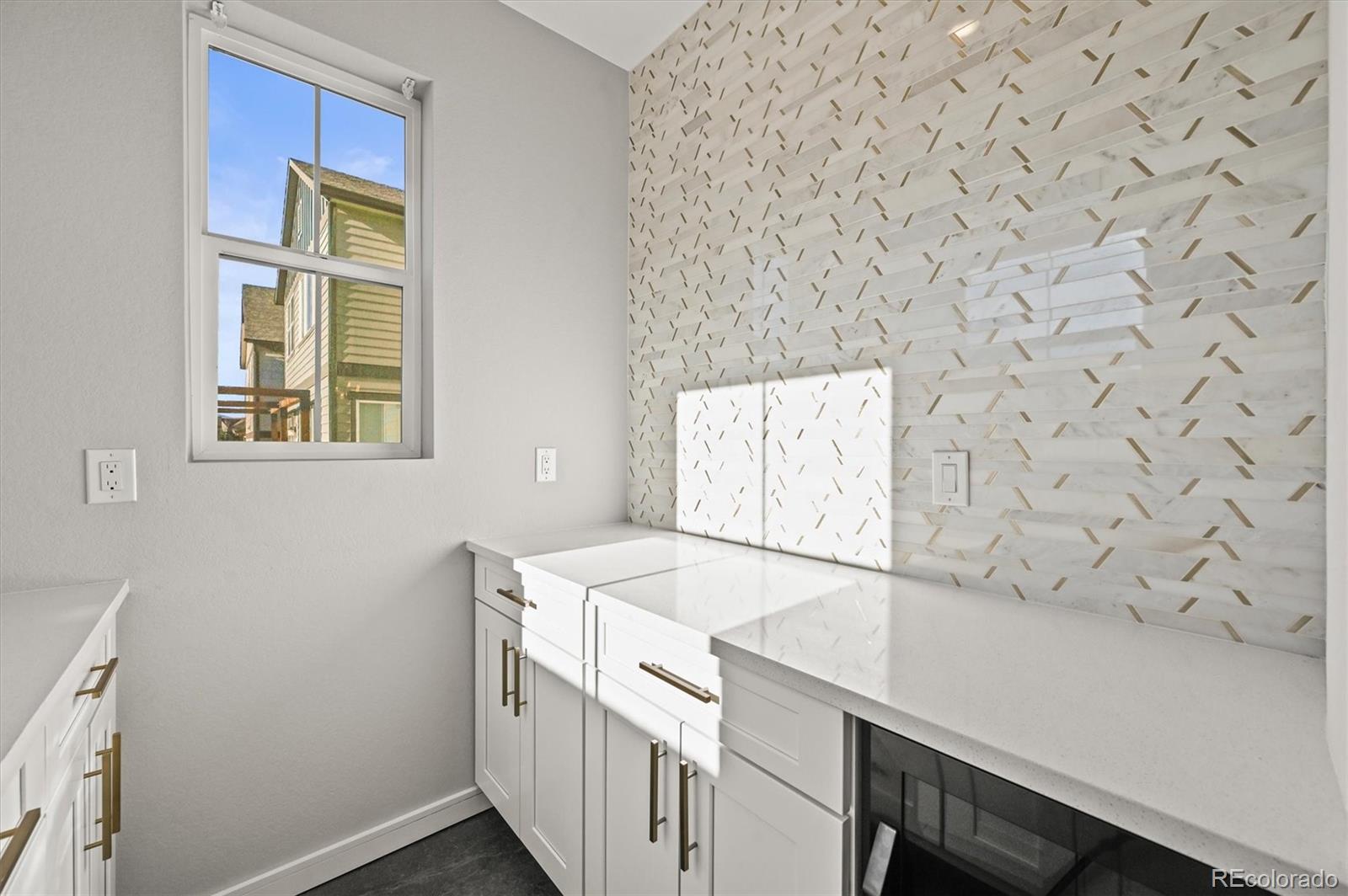 MLS Image #12 for 8376  basalt drive,littleton, Colorado