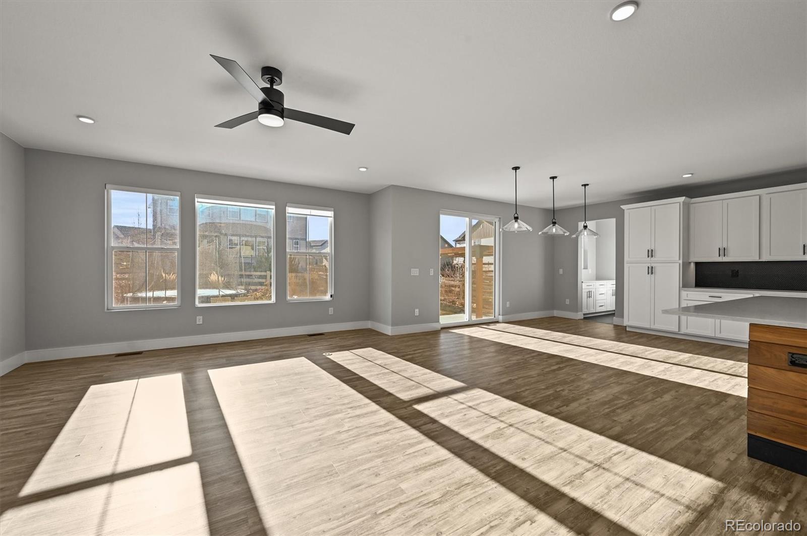 MLS Image #3 for 8376  basalt drive,littleton, Colorado