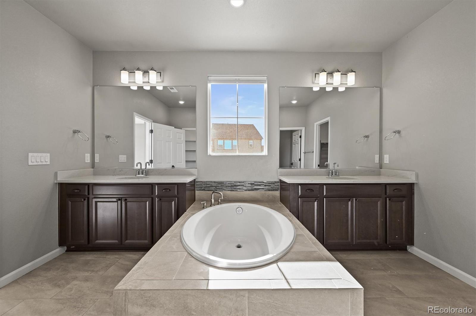 MLS Image #32 for 8376  basalt drive,littleton, Colorado