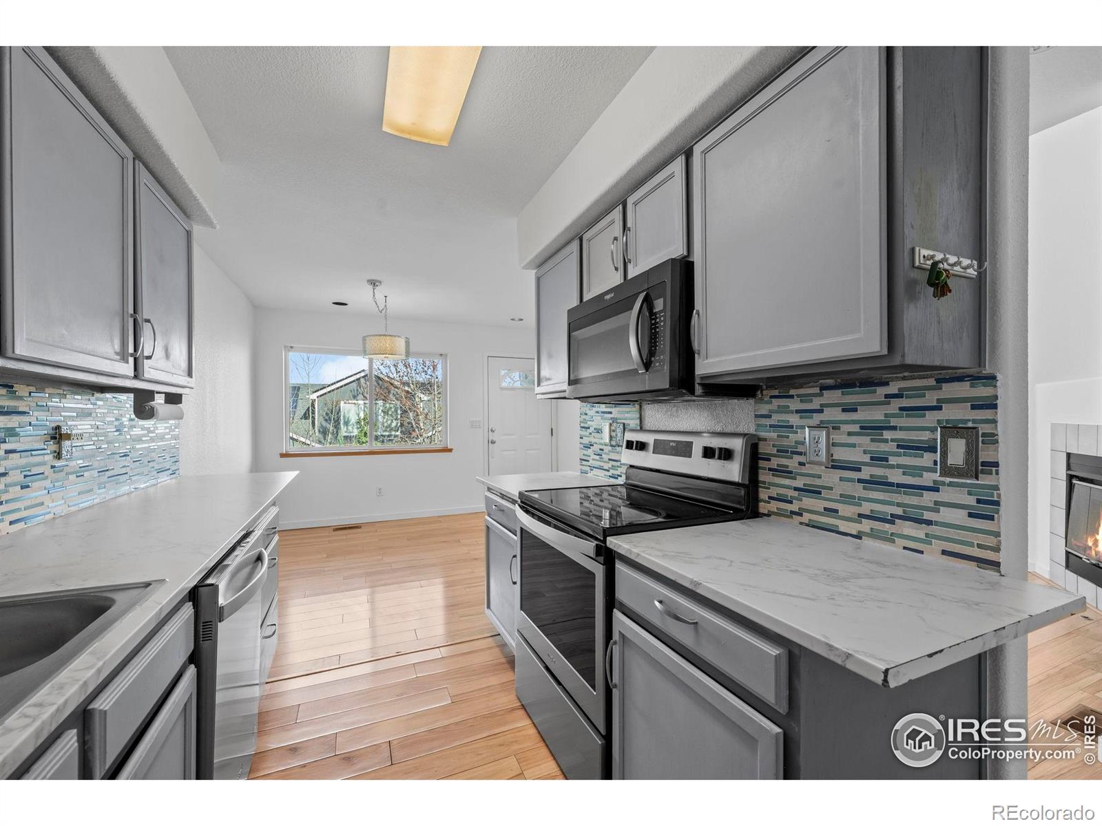 MLS Image #3 for 546  ridgeview drive,louisville, Colorado