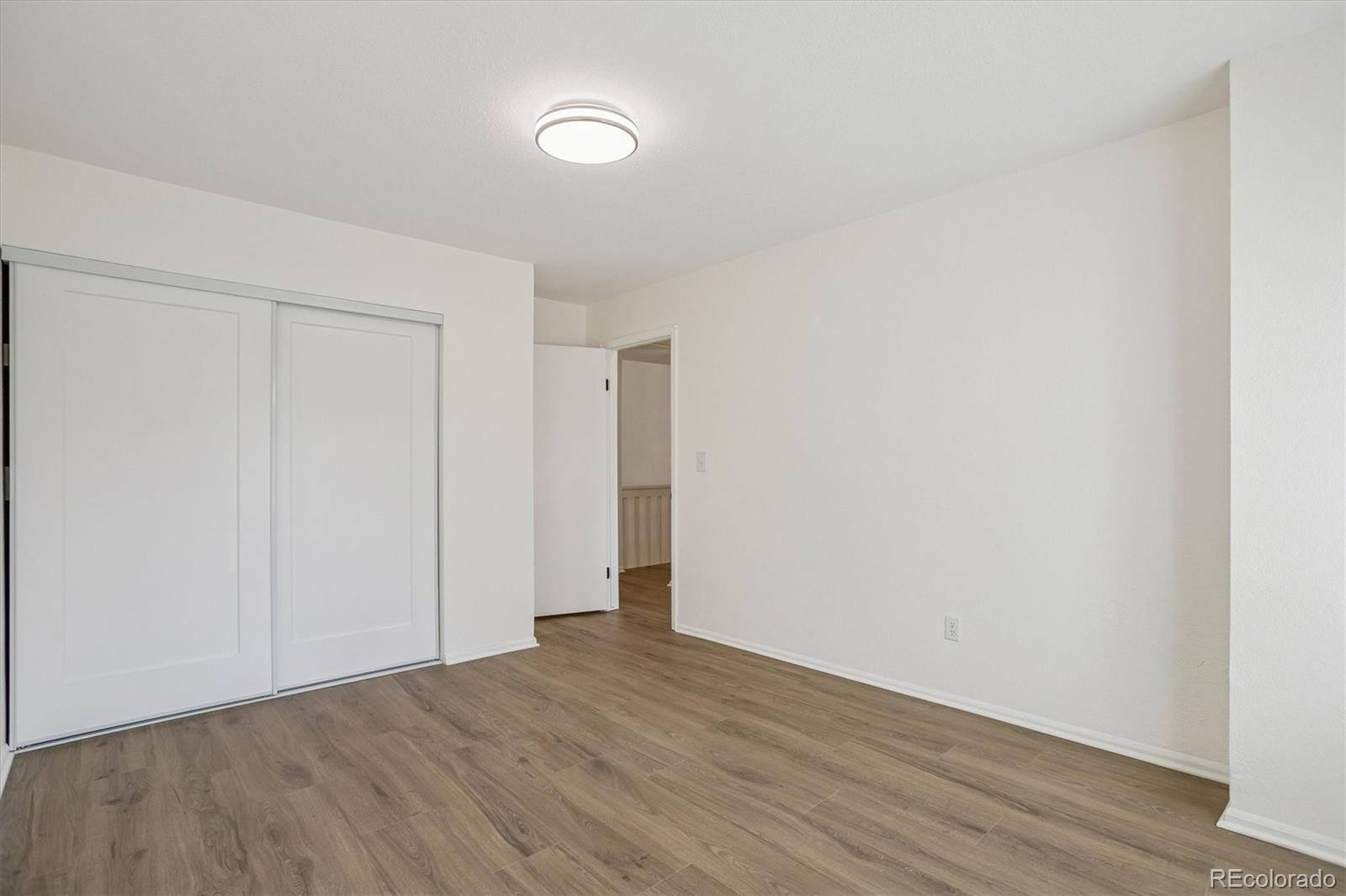 MLS Image #10 for 3620 s olathe way,aurora, Colorado