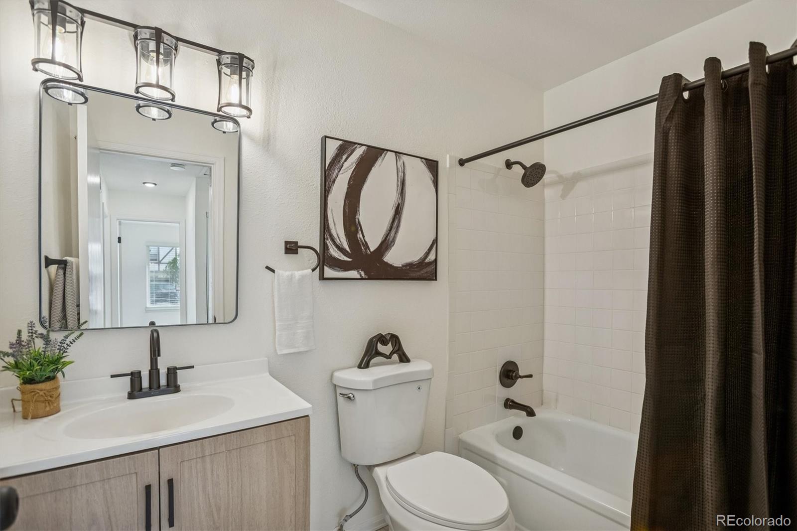 MLS Image #11 for 3620 s olathe way,aurora, Colorado