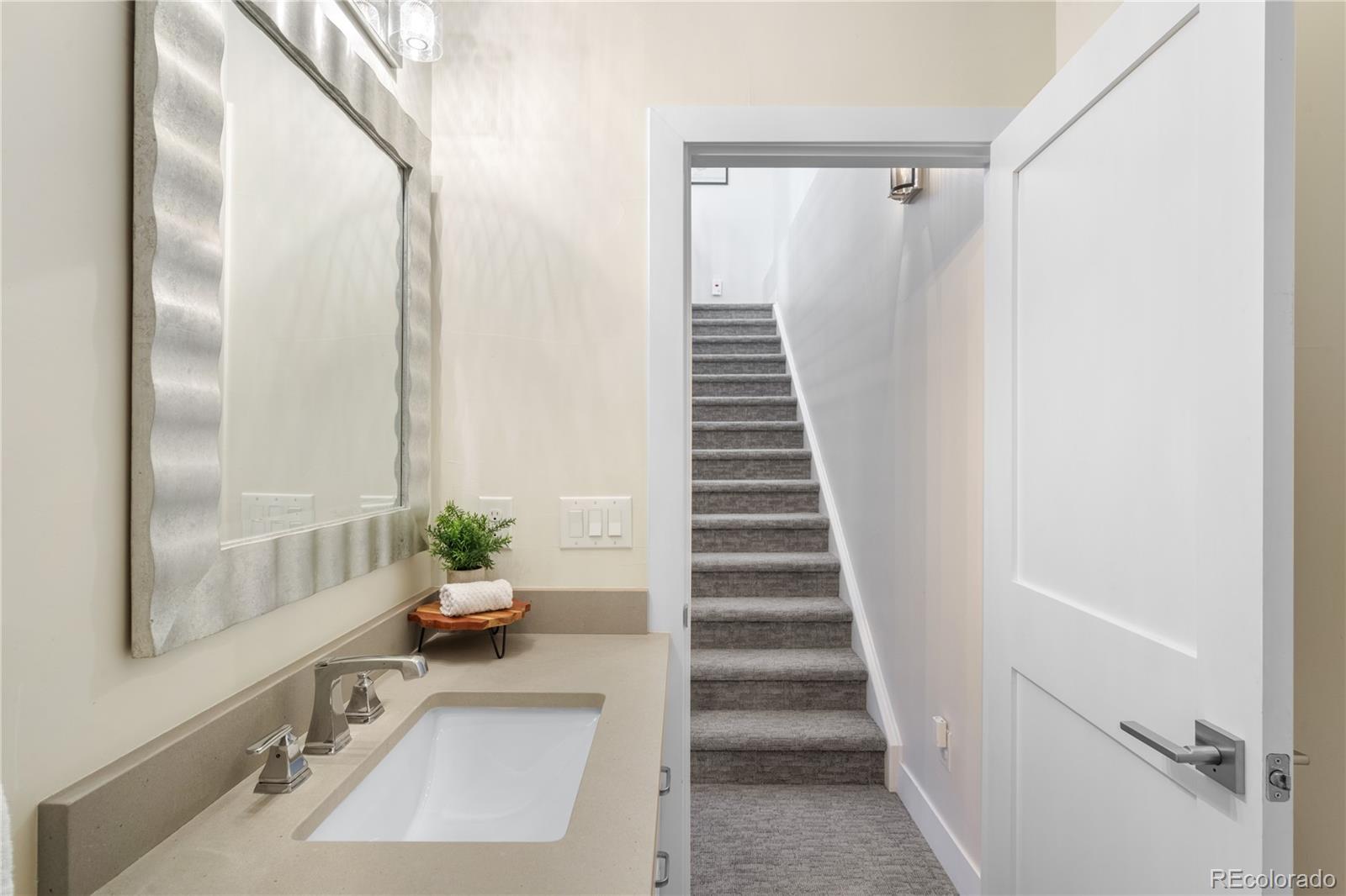 MLS Image #33 for 2600 s sherman street ,denver, Colorado
