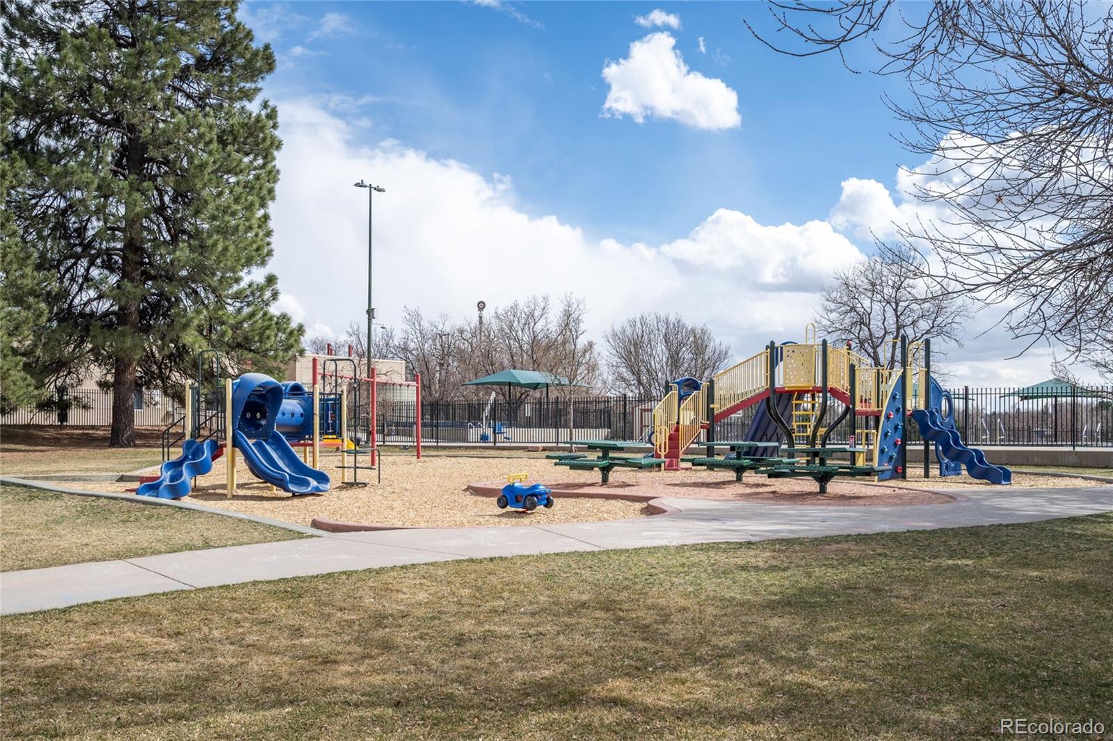 MLS Image #39 for 2600 s sherman street ,denver, Colorado