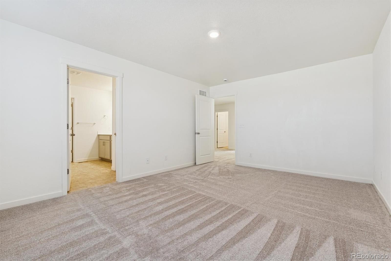 MLS Image #10 for 2425  mountain sky drive,fort lupton, Colorado