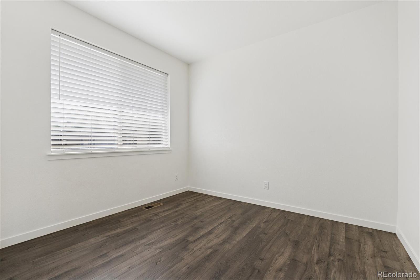 MLS Image #3 for 2425  mountain sky drive,fort lupton, Colorado